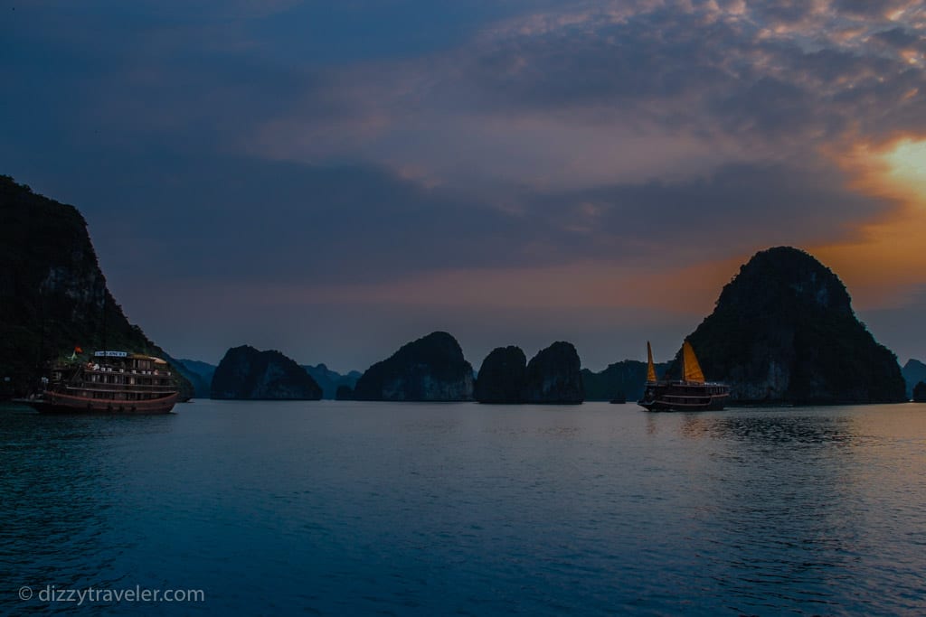Halong Bay, Vietnam Trip & Travel guide - DZ Traveler Around The World.